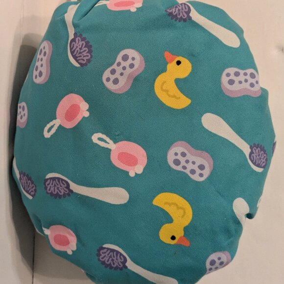 P.L.A.Y. - Shower Quack Plush Dog Toy - Crunchie & Squeaky - 7" x 7" - Picture 2 of 4